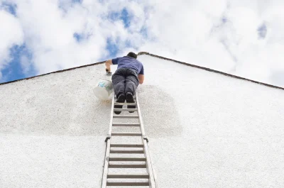 Peinture extérieure à Montreuil-l'Argillé — façades et ravalement